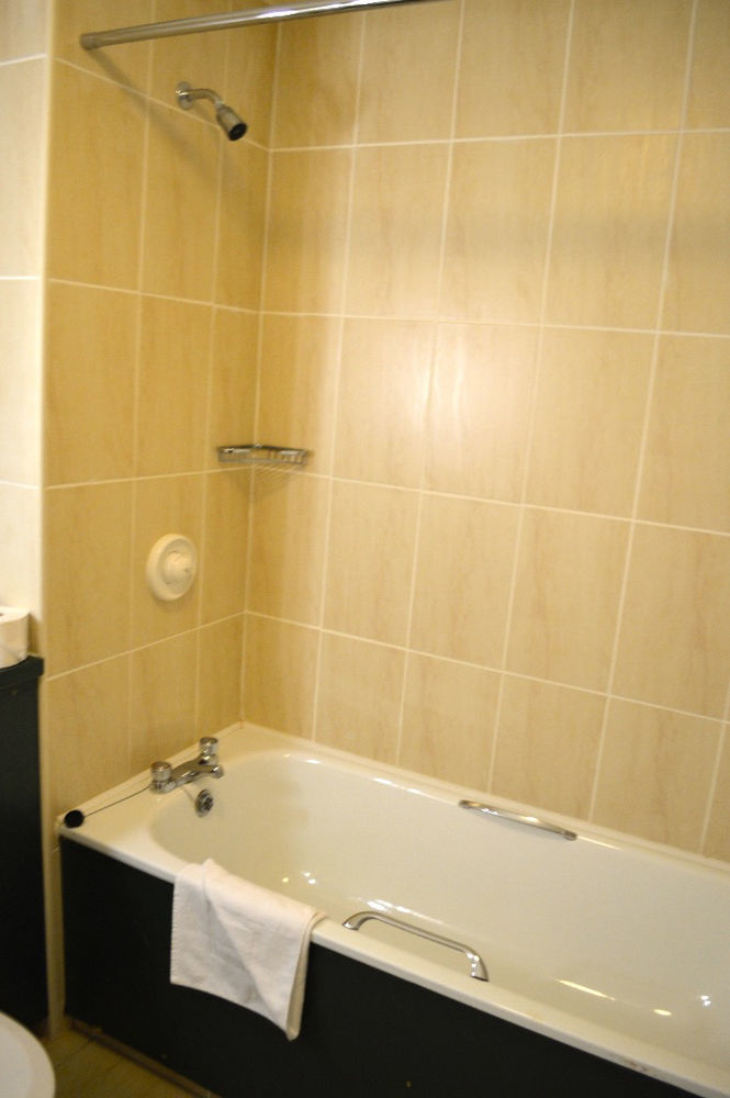 Peacockes Hotel Maam Cross Ngoại thất bức ảnh